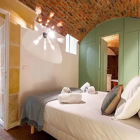 Szálloda Bright Triplex - 4br10p - Moulin Rouge Párizs