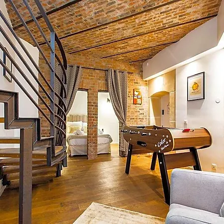 Bright Triplex - 4br10p - Moulin Rouge Párizs