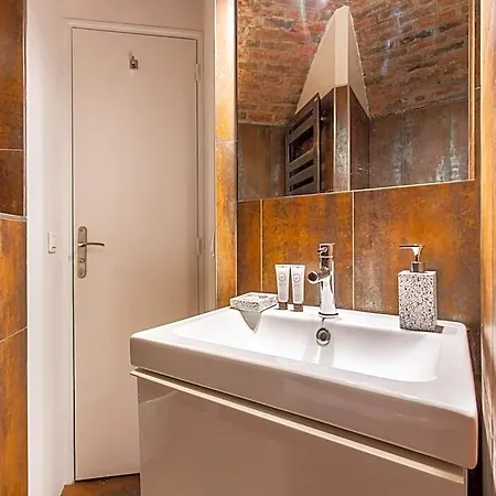 Szálloda Bright Triplex - 4br10p - Moulin Rouge