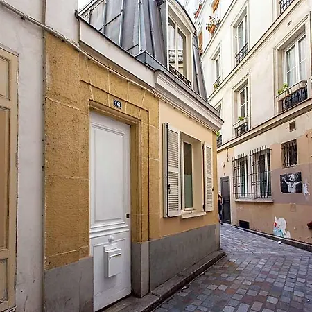 Bright Triplex - 4br10p - Moulin Rouge Hotel